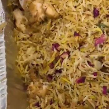 Viral Pesanan Nasi Biryani Keluarga Vegetarian Salah, Isinya Daging Ayam!