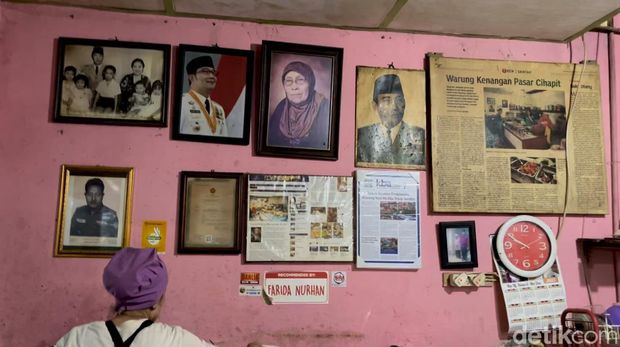 Warung Bu Eha di Pasar Cihapit