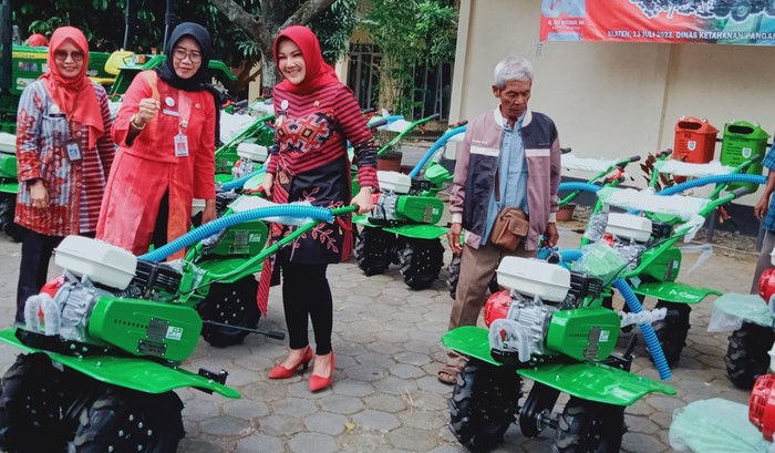 Bantuan Alsintan untuk Petani Klaten