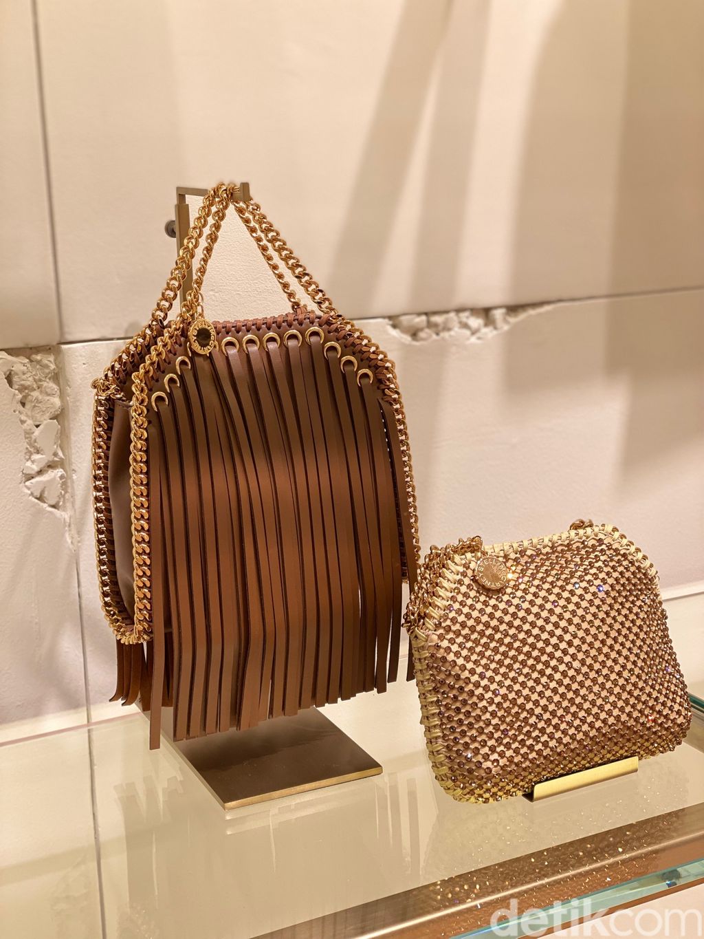 Butik Baru Stella McCartney di Jakarta Butik Baru Stella McCartney di Jakarta