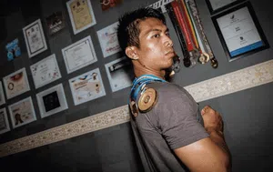 Mimpi Deni Mencetak Bibit Muda jadi Lifter Mendunia