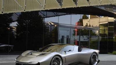 Tampang Keren Ferrari KC23, Cuma Ada 1 di Dunia