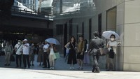 Tidak hanya Jepang, dalam beberapa pekan terakhir panas terik juga melanda sebagian besar dunia.