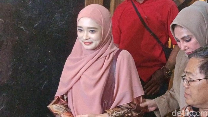 inara rusli