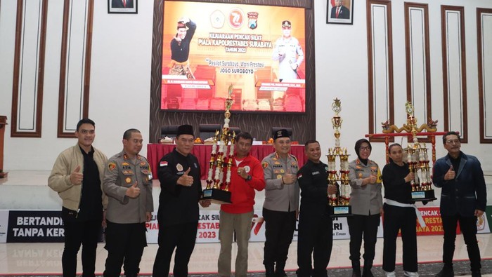 Kejuaraan silat piala Kapolrestabes Surabaya 2023