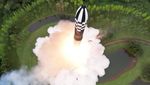 Korea Utara Tembakkan Rudal Antarbenua Hwasong-18