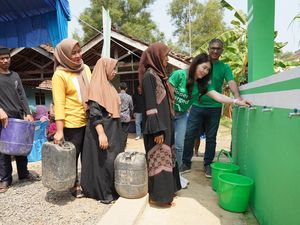 Penyediaan Akses Air Bersih untuk Warga di Bekasi