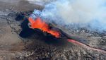 Potret Aliran Lava Panas Gunung Api di Islandia