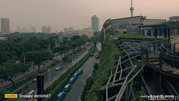 Menggunakan filter Lonely Planet - Crisp. Foto: Adi Fida Rahman/detikINET