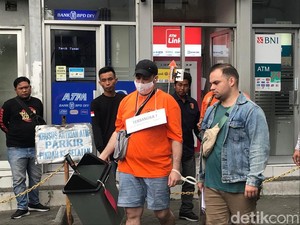 Rekonstruksi 2 WNA Bobol ATM Jogja: Modal iPad, Duit Keluar Terus Kayak Jackpot
