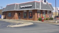 Colonel Sanders yang ikonik ternyata sudah membuka KFC sejak 1930. Sesuai namanya, Kentucky, Amerika Serikat, menjadi kampung halaman restoran cepat saji ini. Foto: Oldest
