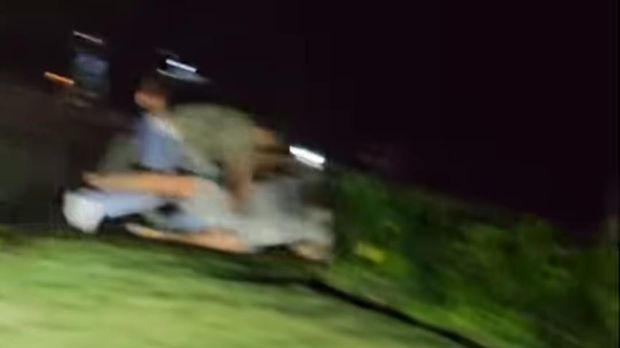 Rudy Golden Boy terlibat cekcok dengan pemobil arogan hingga melumpuhkannya di jalanan.