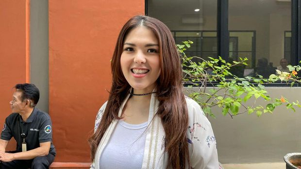 Tina Toon saat ditemui di Gedung Trans TV, Jalan Kapten P Tendean, Jakarta Selatan.