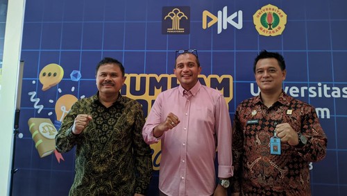 Wamenkumham Eddy Hiariej mengaku Presiden Jokowi mempertanyakannya soal Pasal 218 tentang penghinaan terhadap kepala negara. Hal itu diungkapkan di acara Kumham Goes to Campus di Unram, Kamis (13/7/2023).