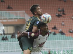 Babak pertama pun ditutup dengan skor 0-0.