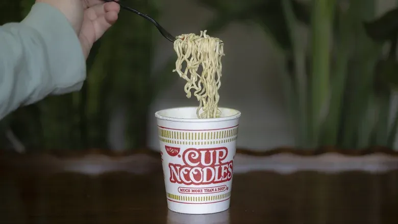 7 Rasa Cup Noodles Terenak, Pemenangnya Bukan Kaldu Ayam!