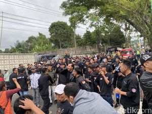 Kritisi PPDB, Mahasiswa dan LSM Geruduk KCD Disdik V Sukabumi