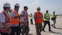 Budi mengatakan, kedatangannya merupakan perintah dari Presiden RI Joko Widodo. Budi mengaku sangat surprise dan memuji-muji proyek yang 100% dibiayai oleh Gudang Garam tersebut. (Foto: Praditya Fauzi Rahman/detikJatim)