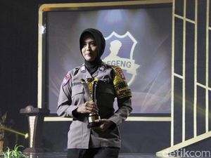 Brigadir Fitriani Selalu Siap Siaga Bantu Warga Desa Haringen Barito Timur