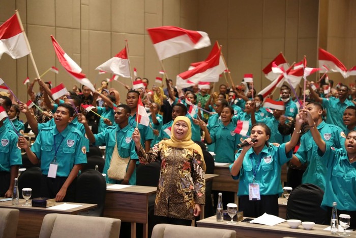Gubernur Jatim Khofifah Indar Parawansa