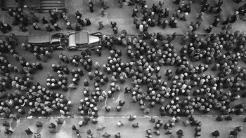 Pemandangan New York dari atas menunjukkan semua orang mengenakan topi di tahun 1939. Foto: History daily