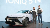 Hyundai IONIQ 5 N telah resmi dikenalkan secara global. Kendaraan itu merupakan mobil listrik high-performance pertama yang diproduksi pabrikan. Foto: Doc. Hyundai.