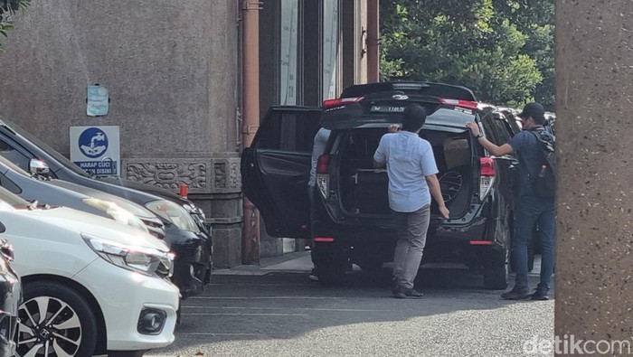 KPK Geledah Kantor PTPN XI Surabaya