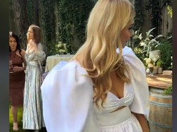 Gaya Kondangan Wanita yang Viral Dihujat, Sampai Bikin Pengantin Marah