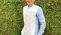 Lucky Hakim, aktor sekaligus politikus yang kerap menjadi sorotan. Kali ini terkait kasus Ponpes Al-Zaytun, karena ia pernah hadir di acara ulang tahun Panji Gumilang. Foto: Instagram @luckyhakimofficial