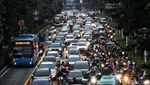 Menanti Uji Coba Pembagian Waktu Jam Kerja Jakarta
