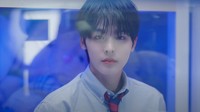 Bersama dengan Ryo, video perkenalan Riku juga diunggah oleh manajemen. Setelah itu deretan wajah trainee lanjut diungkap dalam video-video pendek. (Foto: dok. SM Entertainment)  