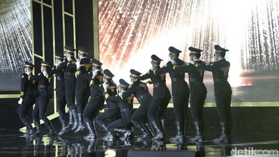 Penampilan Pasheman 90 Membuka Hoegeng Award 2023