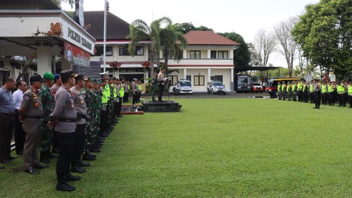 Polres Tabanan menerjukan 220 personel untuk mengamankan tahapan pemilihan perbekel yang dimulai Jumat-Minggu, 14-16 Juli 2023.