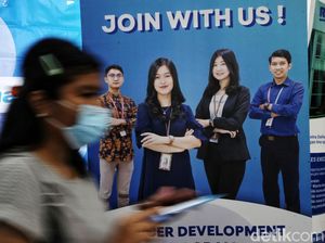 7 Contoh Iklan Lowongan Kerja Bentuk Umum, Singkat, Hingga Brosur