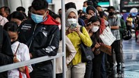 Lowongan pekerjaan yang tersedia beragam mulai entry level hingga middle level.