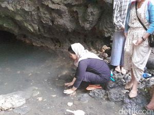 Mata Air Rengganis Pangandaran, Tempat Artis dan Pejabat Mandi