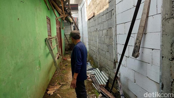 Rumah terhimpit hotel di Bekasi/Almadinah Putri Briliian-detikproperti