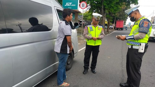 Satlantas Polres Tabanan mengungkap 523 kasus kecelakaan lalu lintas sejak Januari-14 Juli 2023. 38 kasus di antaranya mengakibatkan korban jiwa.