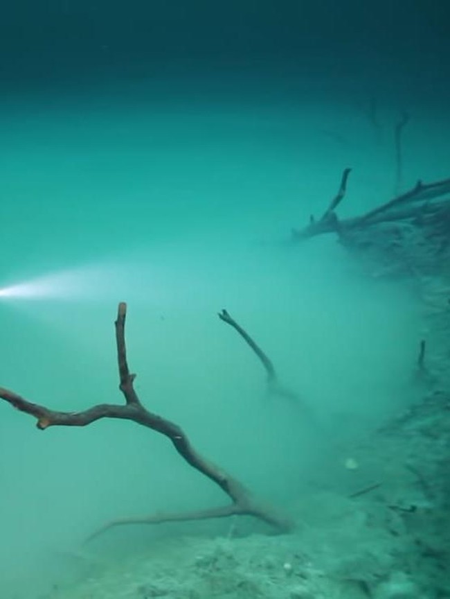 Melihat Sungai di Bawah Laut Seperti yang Dijelaskan Al-Quran