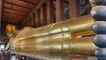 Potret Wat Pho, Kuil Tertua Thailand Simpan Patung Buddha Berbaring