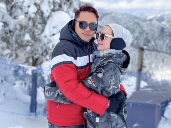 10 Momen Kulineran Meylisa Zaara, Selebgram yang Ungkap Suaminya Gay