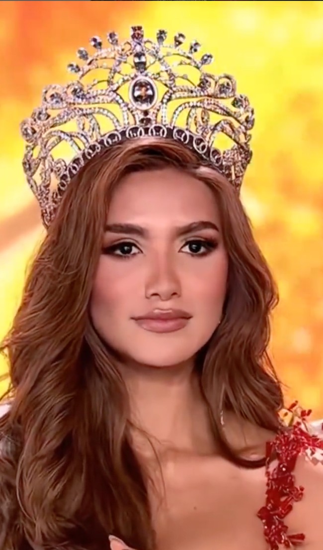 Grand final Miss Supranational 2023 digelar pada Jumat (14/7/2023) malam di Polandia atau Sabtu (15/7/2023) dini hari di Indonesia. Andrea Aguilera asal Ekuador menjadi pemenang Miss Supranational 2023. Foto: Dok. Instagram/andreaaguilerapa