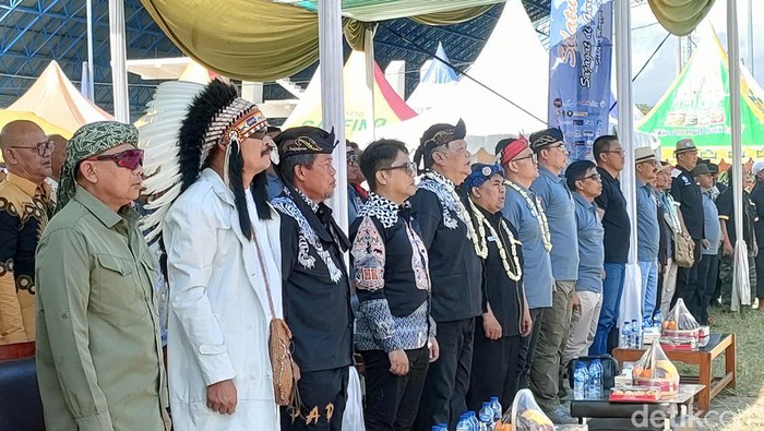 Asep Sedunia kumpul di Garut.
