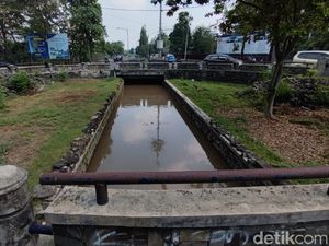 Mitos Bundaran Teknik UGM: Nyanyi Gugur Bunga Bisa Undang Roh Halus