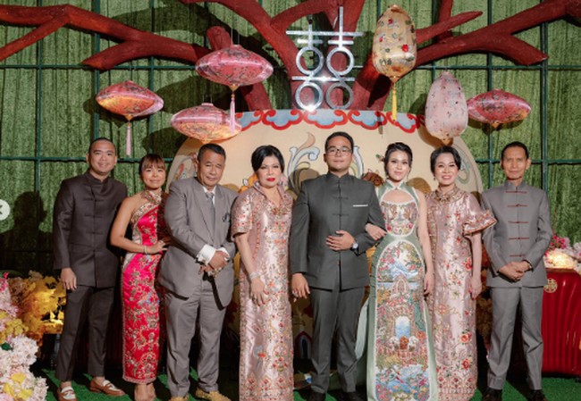 Calon besan Hotman Paris terlihat baik dan sederhana. Keluarga Chen Giovani Soetanto juga dikenal sebagai pebisnis yang tajir. Foto: Dok. Instagram/chengiovanis