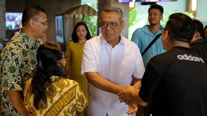 Idepreneurs Club kembali menggelar charity golf 2023 di Damai Indah Golf, BSD. Donasi yang dikumpulkan diserahkan langsung kepada penerima.