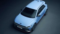 Hyundai IONIQ 5 N sangat berbeda dibandingkan versi regular. Kendaraan itu telah ditanamkan unsur motorsport baik dari segi tampilan, fitur maupun mesin. Foto: Doc. Hyundai.