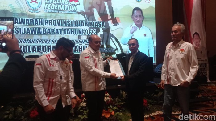 Iman Firmansyah terpilih secara aklamasi menjadi Ketua ISSI Jabar.