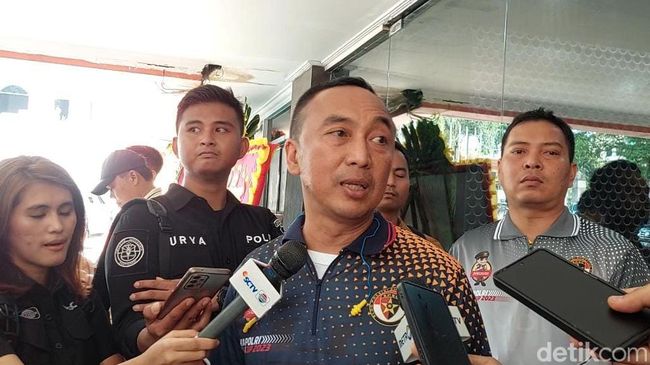 Kadiv Humas Polri Irjen Sandi Nugroho di Lapangan Tembak Senayan, Jakarta Pusat, Sabtu (15/7/2023). Foto: Ondang/detikcom
