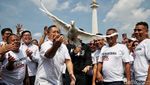 Momen Anas Urbaningrum Pidato Sumpah Gantung di Monas